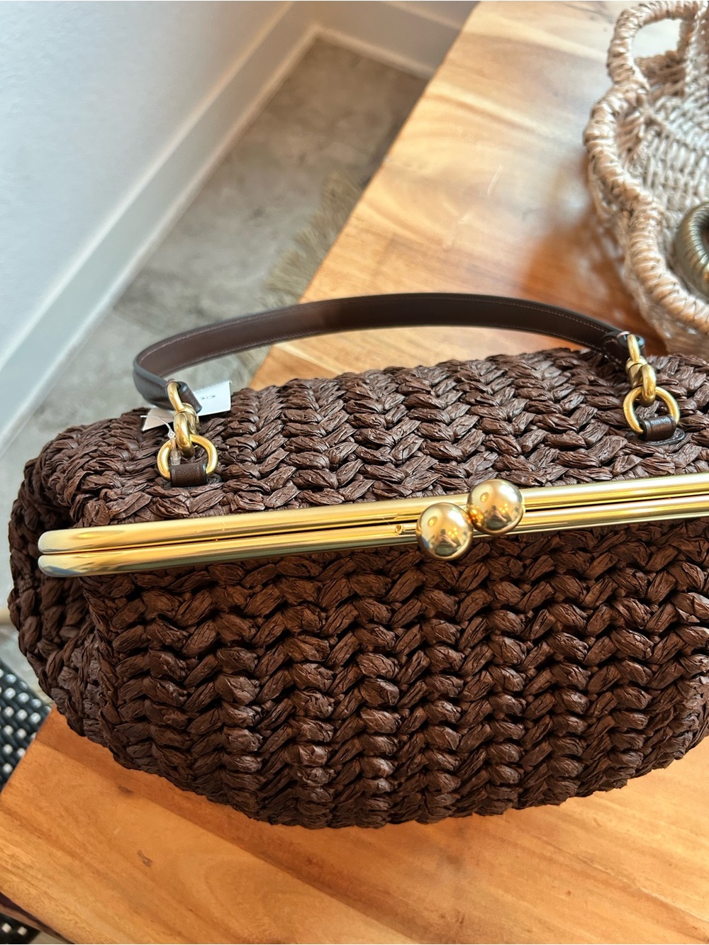 NWT Coach Kisslock Frame Bag 27 Brass Maple Raffia - Picture 7 of 9